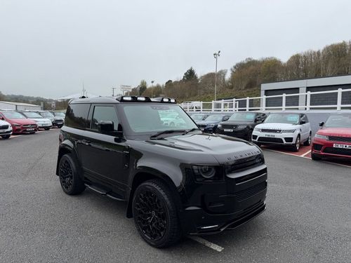 Land Rover Defender 90