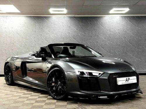 Audi R8