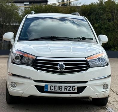 SsangYong Turismo