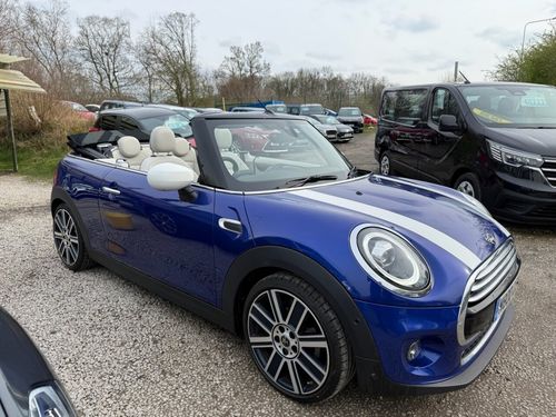 MINI Convertible