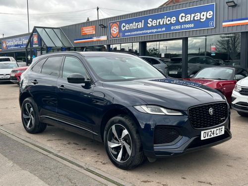 Jaguar F Pace