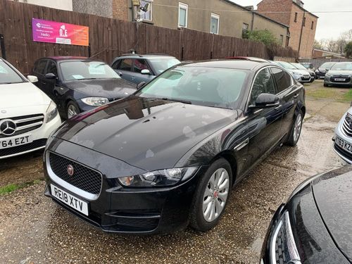 Jaguar XE