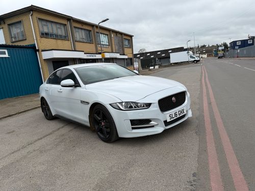 Jaguar XE
