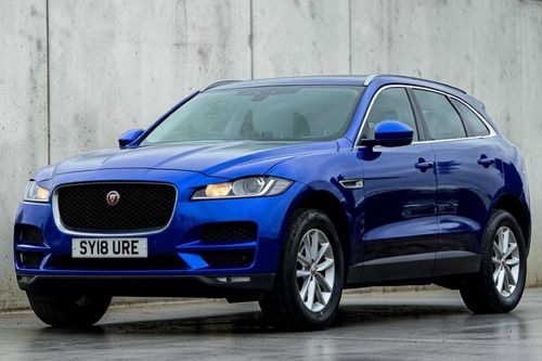 Jaguar F Pace