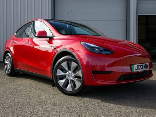 Tesla MODEL  Y