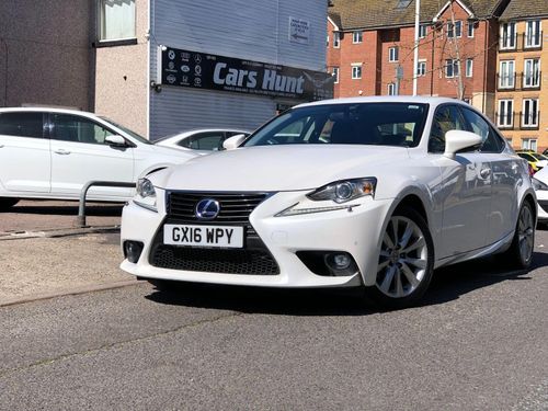 Lexus IS