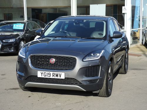 Jaguar E Pace