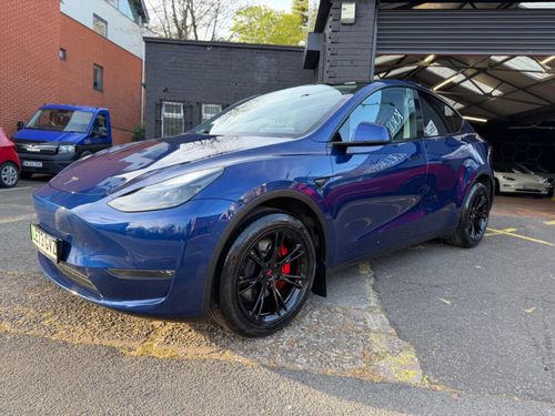 Tesla MODEL  Y