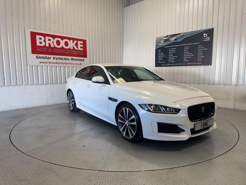 Jaguar XE
