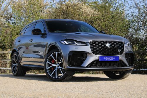 Jaguar F Pace