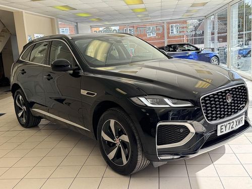 Jaguar F Pace