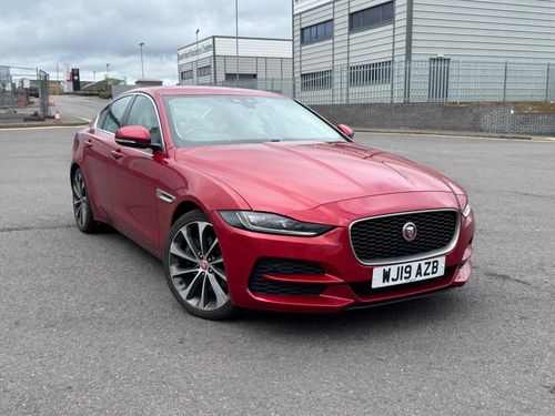 Jaguar XE
