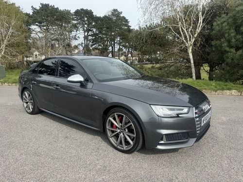 Audi S4