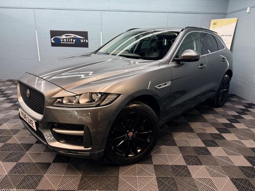 Jaguar F Pace