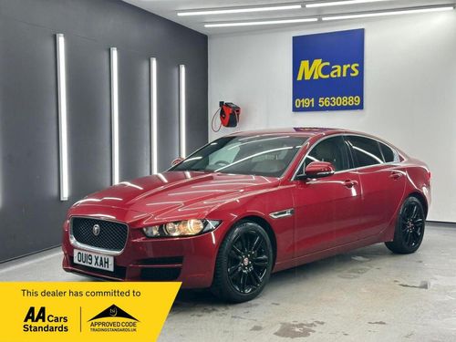 Jaguar XE