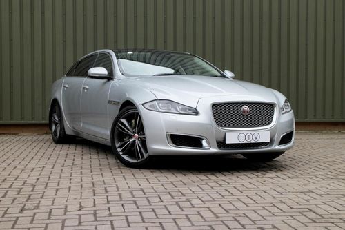 Jaguar XJ