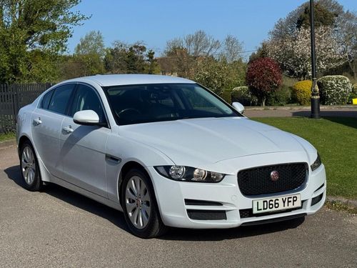 Jaguar XE