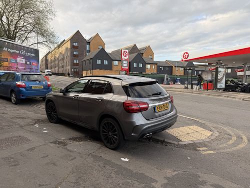 Mercedes Benz GLA Class