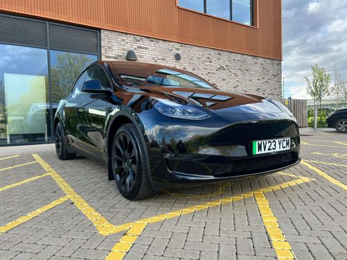 Tesla MODEL  Y