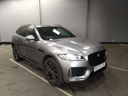 Jaguar F Pace