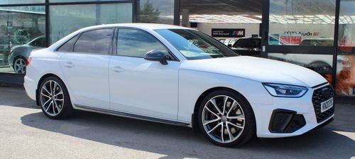 Audi S4