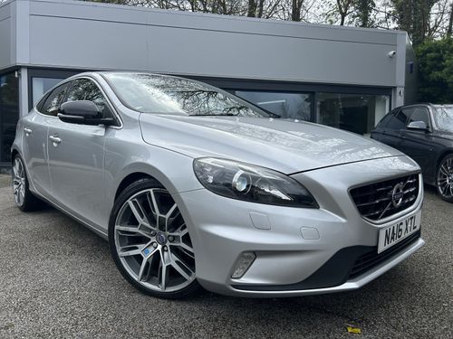 Volvo V40