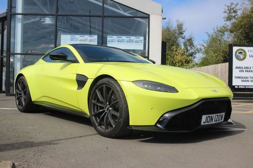 Aston Martin Vantage