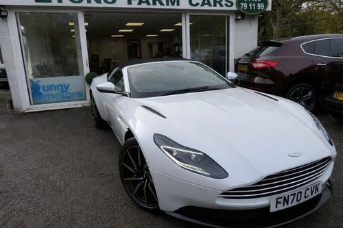 Aston Martin DB11