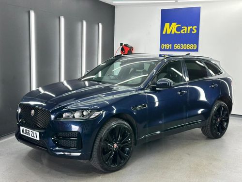 Jaguar F Pace