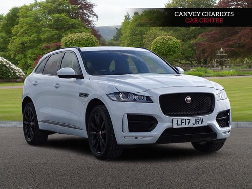 Jaguar F Pace
