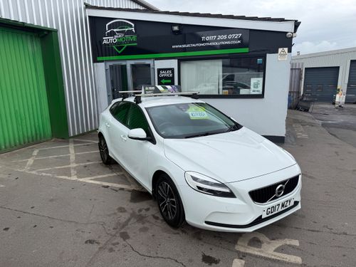 Volvo V40
