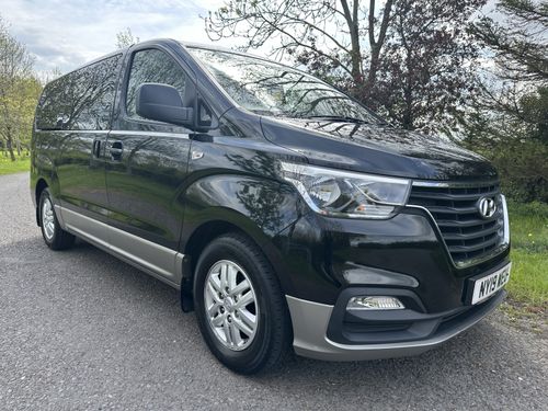 Hyundai i800