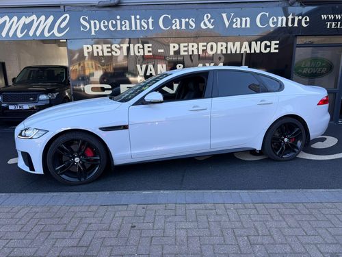 Jaguar XF