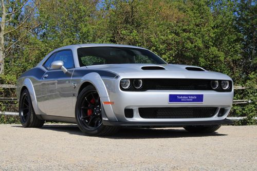 Dodge CHALLENGER