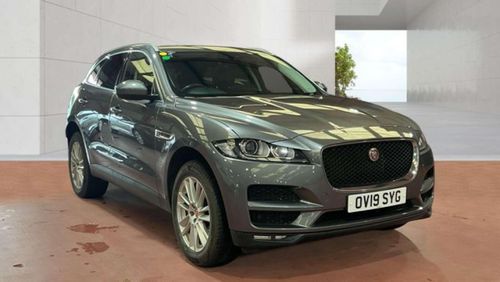 Jaguar F Pace