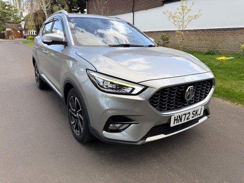 MG ZS
