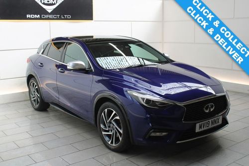 Infiniti Q30