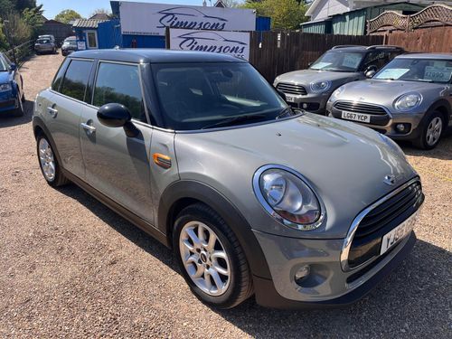 MINI Hatch