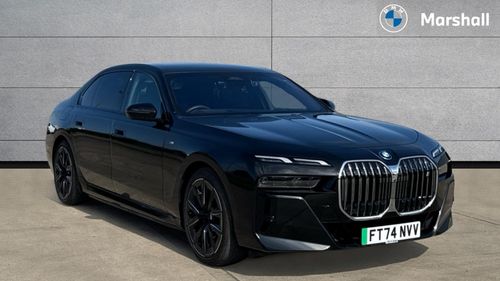 BMW I7