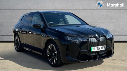 BMW iX