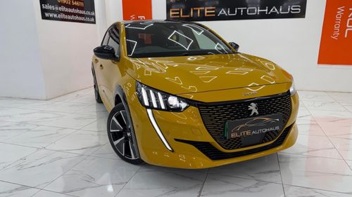Peugeot E-208