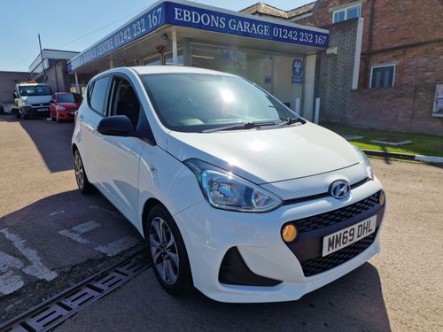Hyundai i10