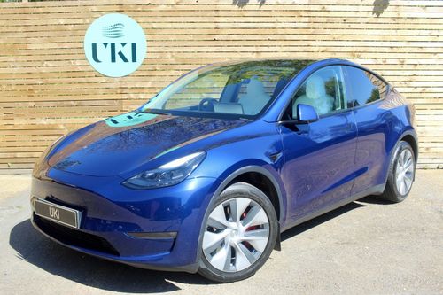 Tesla MODEL  Y