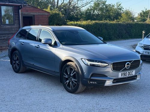 Volvo V90 Cross Country