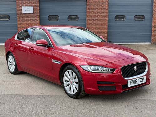 Jaguar XE