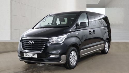 Hyundai i800