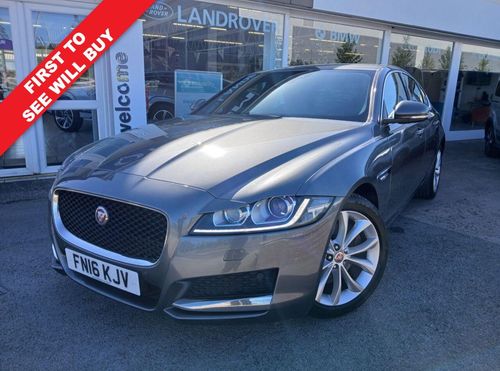 Jaguar XF