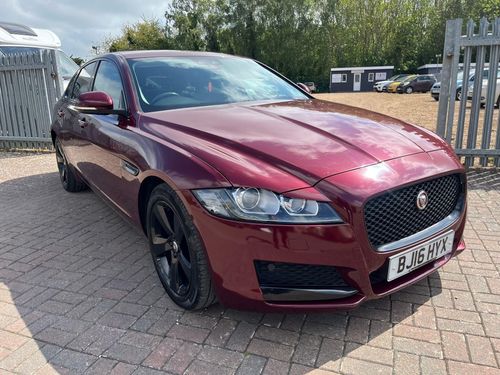 Jaguar XF