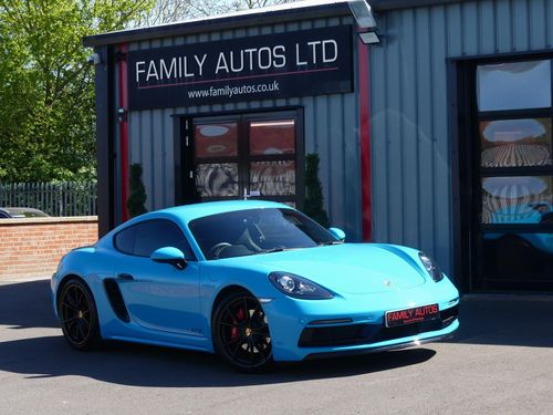 Porsche 718 Cayman