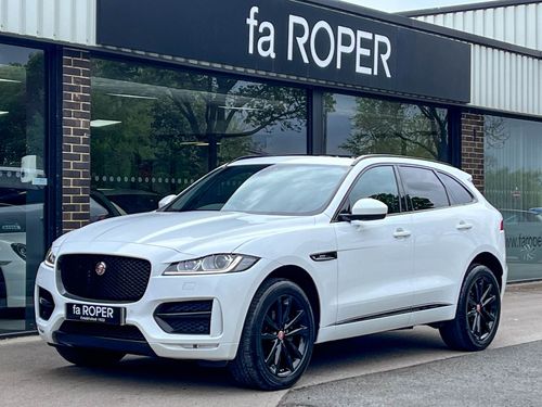 Jaguar F Pace